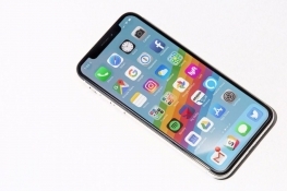 iPhone X致命缺陷！竟被死对头三星秒杀