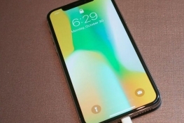 你知道现在iPhone X开始买一送一了吗？