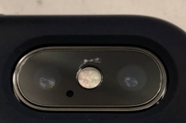 iPhone X曝新问题：相机镜头无故出现裂纹