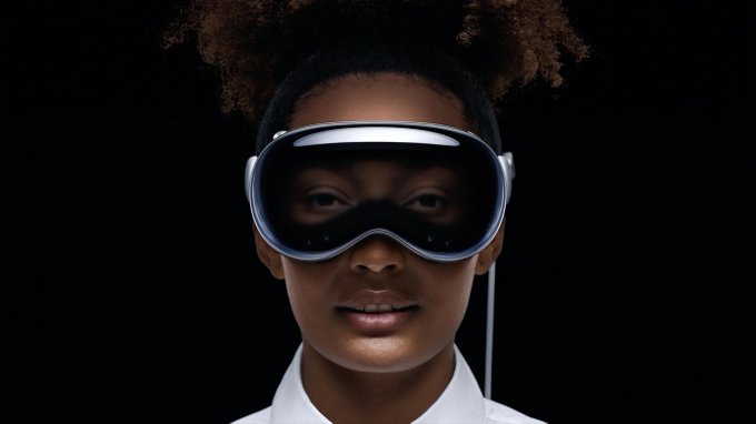 籨:ƻ׿ͷVision Pro 2077ƻ